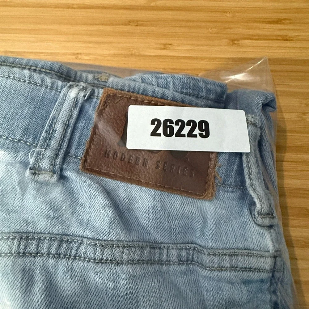 Lee Extreme Motion Jeans Men 32x30 Light Blue‎ Straight Tapered Stretch Denim